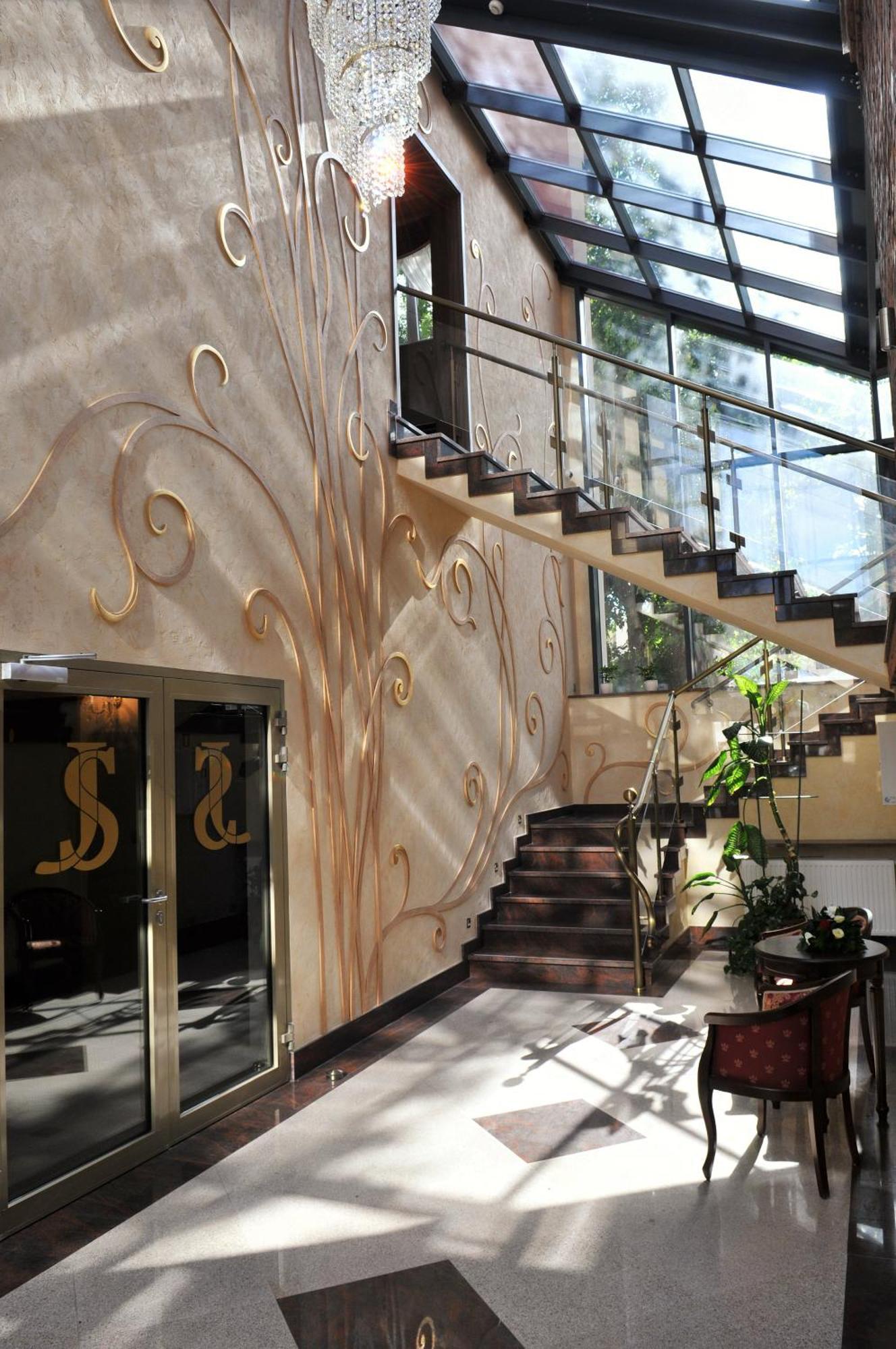 Hotel Jakub Sobieski Oława Exterior foto